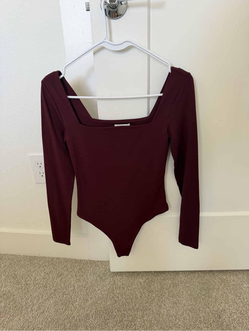 Aritzia Long Sleeve Square Neck Bodysuit - Burgundy